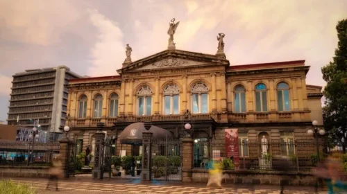 San José: O Coração da Costa Rica
