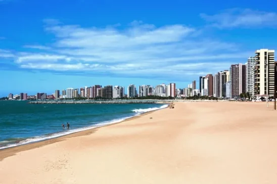 Fortaleza: A Joia do Nordeste Brasileiro