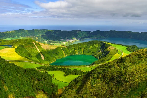 Açores: Um Paraíso Atlântico