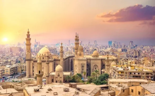 Cairo: O Mistério das Pirâmides