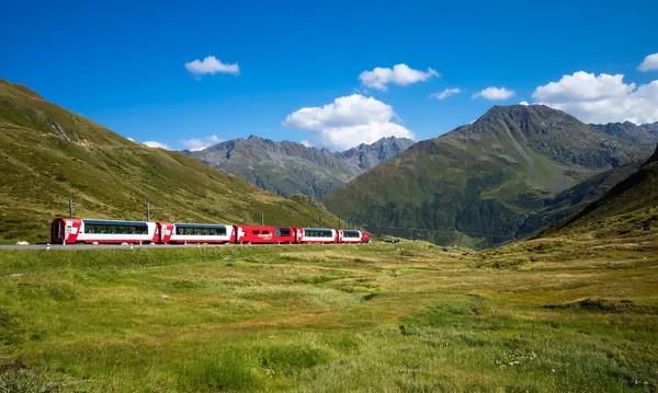Aventura Alpina no Glacier Express