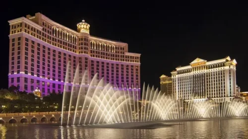 9 em Estados Unidos Las Vegas: Entretenimento e Beleza no Deserto