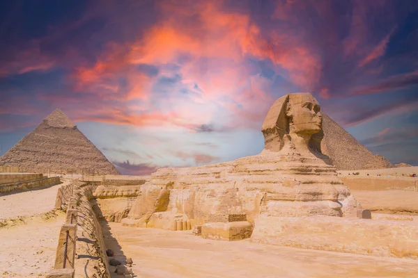 Descobrir as Pirâmides do Egito