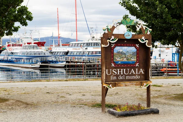 12 em Argentina Ushuaia