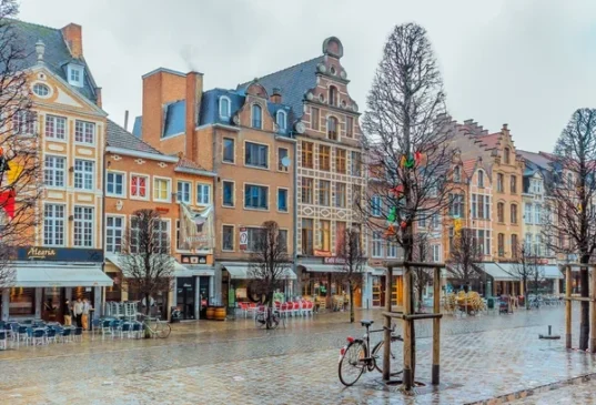 Leuven, Bélgica: A Cidade Universitária Desconhecida