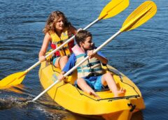 Atividades náuticas acessíveis – kayak insuflável & stand up paddle